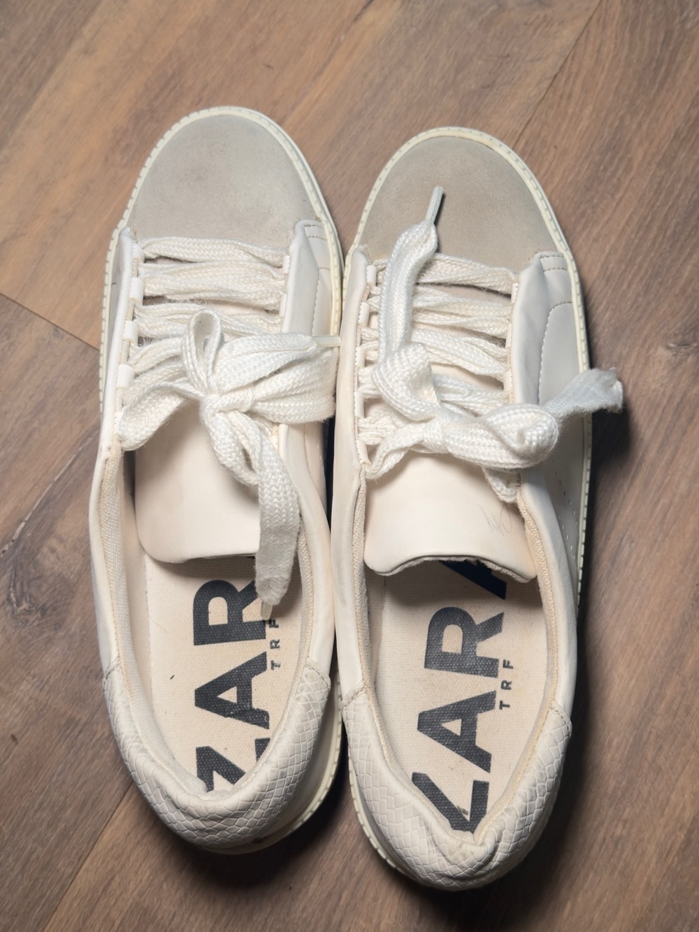 Zara TRF Cream Low-Top Sneakers